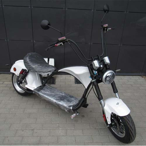 Электросамокат YAKAMA АР-Н0001B белый