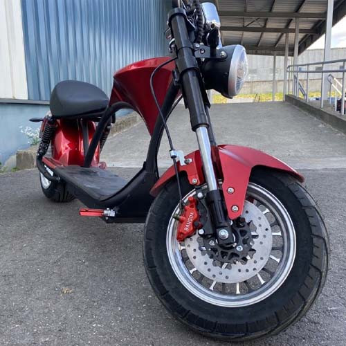 Электросамокат YAKAMA АР-Н0001B красный