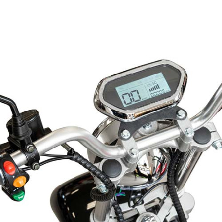 Электросамокат YAKAMA АР-Н008-3 красный