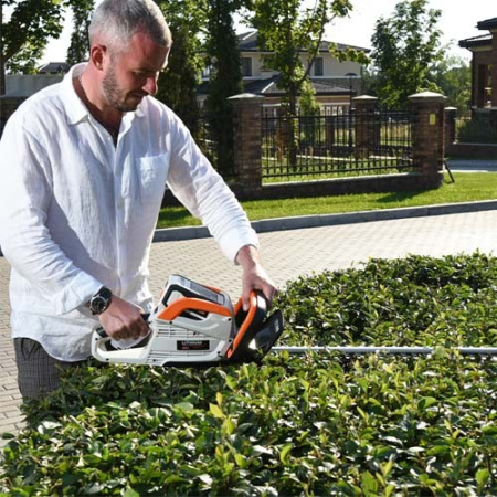 Кусторез DAEWOO DAHT 5540Li без батареи