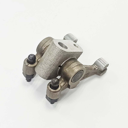 Коромысло двигателя C178F в сборе