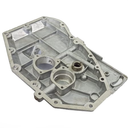Крышка блока R175-R185 (правая)