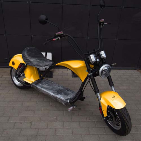 Электросамокат YAKAMA АР-Н0001B желтый