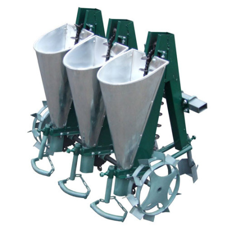 Чеснокосажалка трехрядная с дозатором удобрений