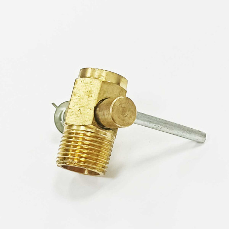 Кран слива охлаждающей жидкости R190-R195-R18 (3/8)