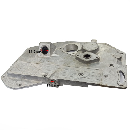 Крышка блока R175-R185 (правая)