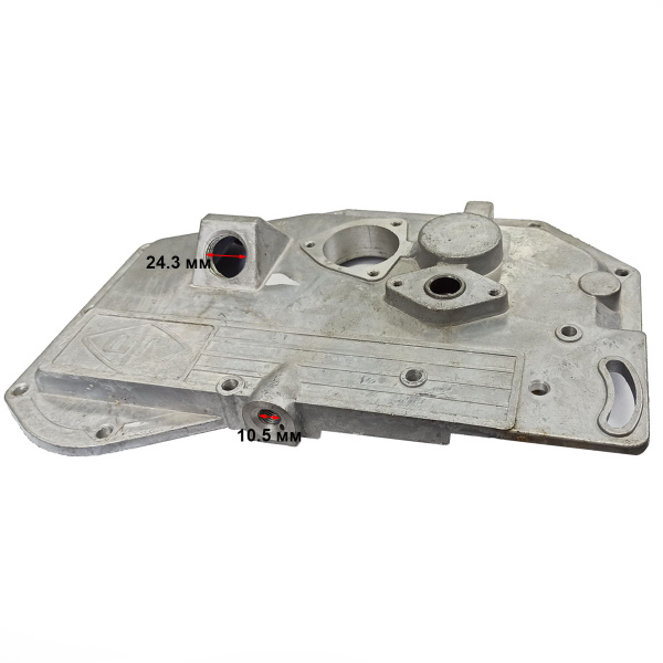 Крышка блока R175-R185 (правая)