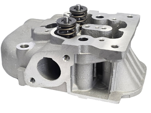 Головка блока цилиндра C178F в сборе (под 3 болта)