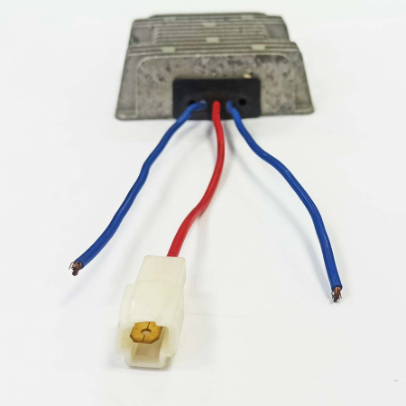 Стабилизатор-выпрямитель (реле регулятор, 3 провода)