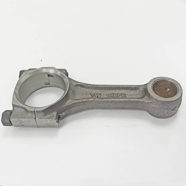 Шатун 186F (шейка коленвала 42мм)
