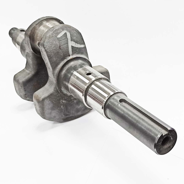 Коленвал C178F(под шпонку 25мм, шейка 36мм) голый