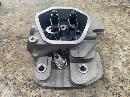 Головка блока цилиндра 188F(GX390)-192F(GX460) в сборе (УЦЕНКА)