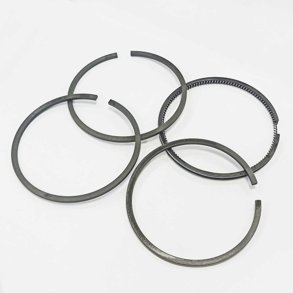 Поршень двигателя R190 в сборе