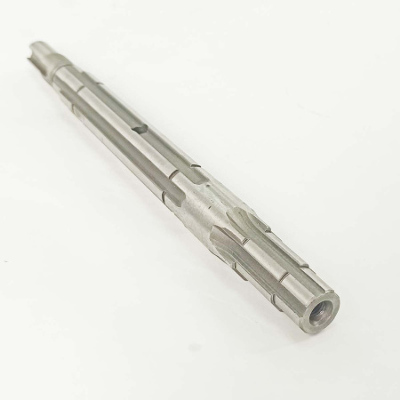 Главный вал КПП с ВОМ ВОМ(6-8лс)