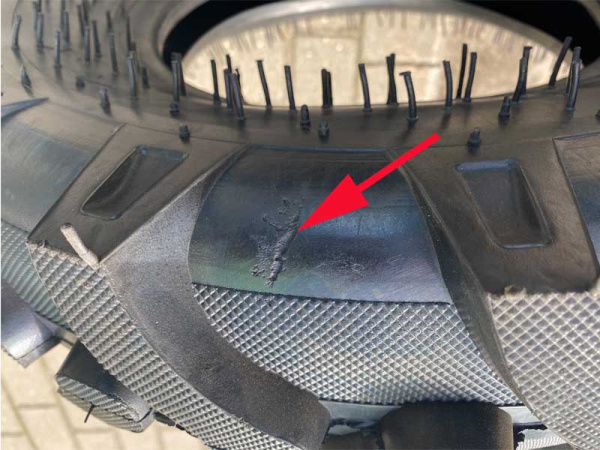 Покрышка 7.00-12 (61x15) УЦЕНКА