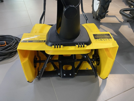 Снегоуборщик электрический CHAMPION STE1650 (б/у) + кабель 20м