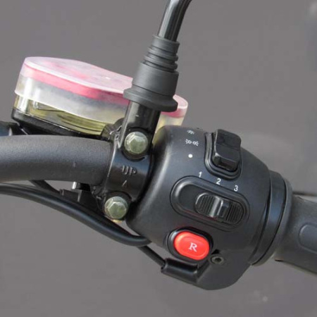 Электросамокат YAKAMA АР-Н0001B желтый