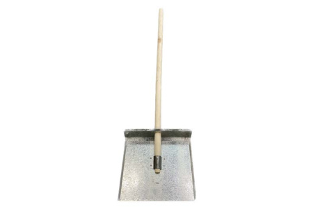 Лопата снеговая ЦЕЛИНА ЛСО-400-1 с черенком