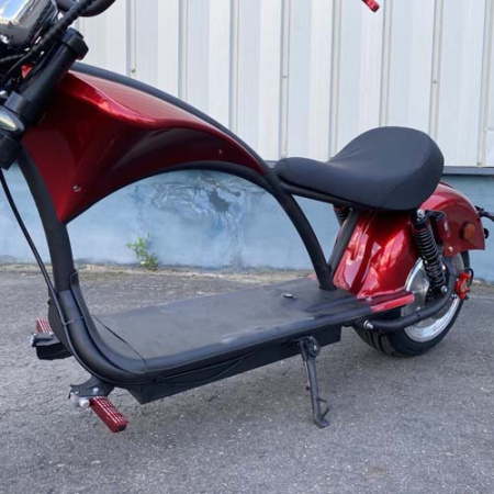 Электросамокат YAKAMA АР-Н0001B красный