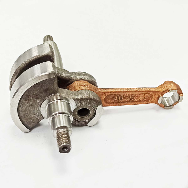 Коленвал двигателя бензокосы CG430 (1E40-F, 43см3)